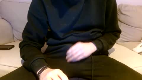 Snapshot of frenchms chatting on 01-07-25, 06:56 frenchms online show from 01-07-25, 06:56