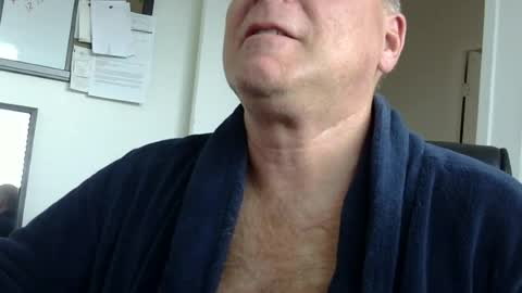 Snapshot of frenchrickdaddy chatting on 06-21-26, 06:10 Rick online show from 06-21-26, 06:10