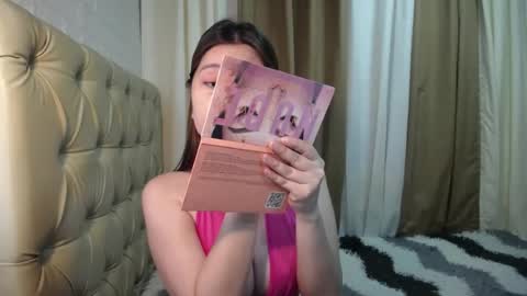 Savanna online show from 07-16-26, 06:19