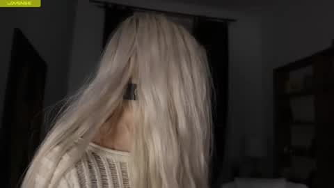 Freya online show from 04-19-26, 07:49