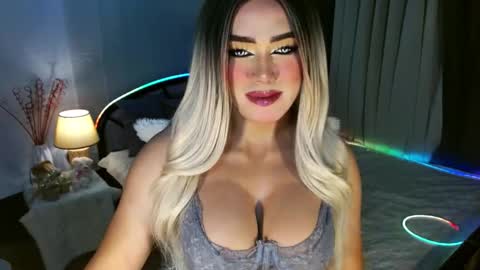 Miss Frea  online show from 12-19-25, 11:28