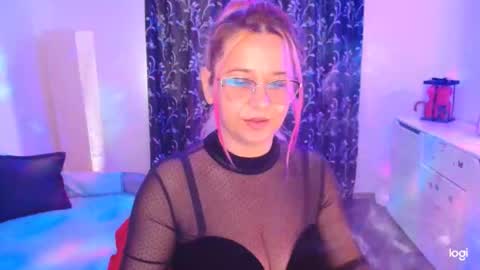 Snapshot of freyaamore chatting on 05-14-26, 06:31 ANNE online show from 05-14-26, 06:31