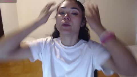 freyarouge online show from 05-11-26, 06:49