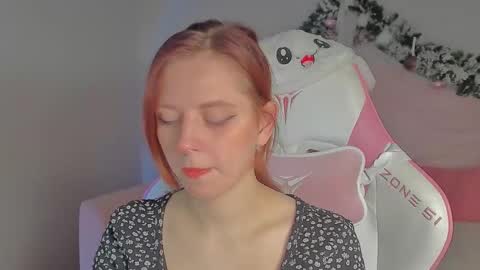 FreyaVey online show from 12-21-25, 05:36
