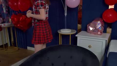 Snapshot of freyavey chatting on 02-18-26, 05:25 FreyaVey online show from 02-18-26, 05:25