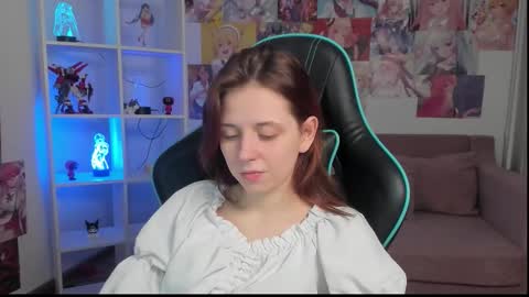 Snapshot of freyavey chatting on 02-24-26, 05:38 FreyaVey online show from 02-24-26, 05:38