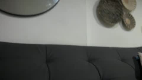 freyva_ online show from 03-05-25, 05:18