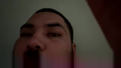 Snapshot of frez386533 chatting on 10-05-25, 01:31 frez386533 online show from 10-05-25, 01:31