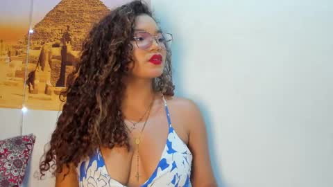 Frezzita online show from 10-29-25, 07:26