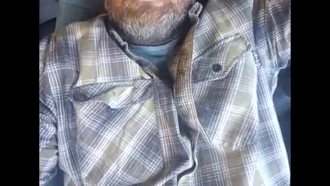 Snapshot of frickish chatting on 10-26-25, 06:03 Frickish online show from 10-26-25, 06:03