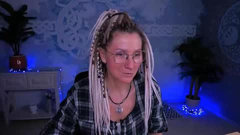 Snapshot of fridatander chatting on 05-06-26, 05:03 Frida Tander online show from 05-06-26, 05:03