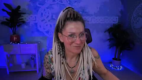 Snapshot of fridatander chatting on 05-08-26, 05:57 Frida Tander online show from 05-08-26, 05:57