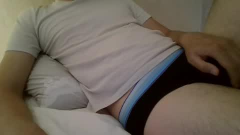 friendly_frank_18 online show from 06-28-26, 07:03