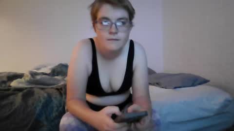 friendly_treat8211 online show from 07-06-26, 03:36