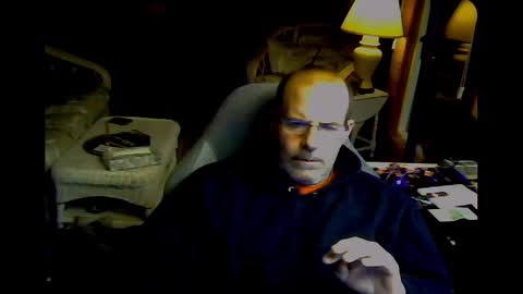 friendlykevn online show from 12-27-24, 02:04