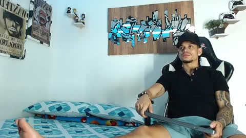 Adam y pitter online show from 04-12-26, 02:27