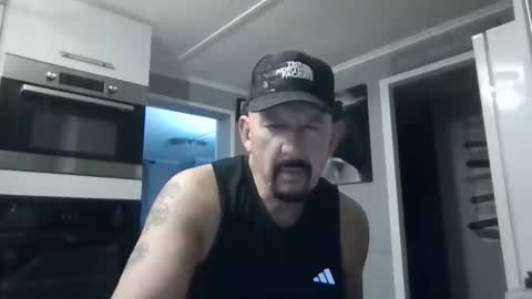 Snapshot of friskyneedsum chatting on 11-27-25, 04:53 bob online show from 11-27-25, 04:53