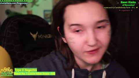   Jaywise Frogfoot  online show from 12-13-25, 10:48