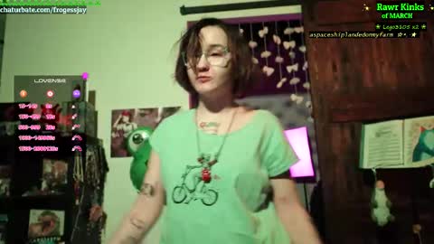   Jaywise Frogfoot  online show from 03-09-26, 08:02