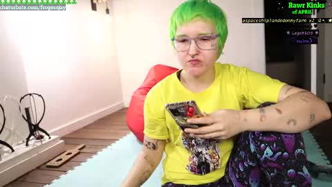   Jaywise Frogfoot  online show from 04-09-26, 08:36