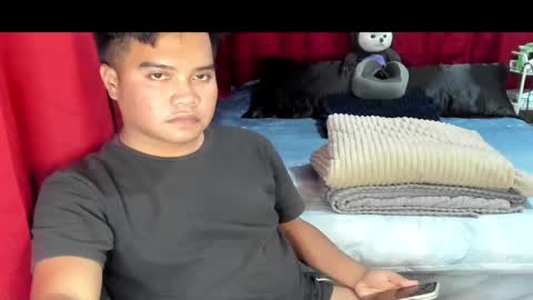 Snapshot of frostbite_69 chatting on 02-09-25, 10:20 GABBY online show from 02-09-25, 10:20