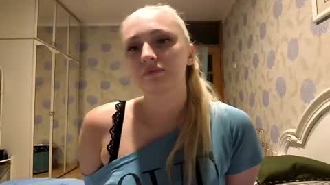 Anna online show from 07-26-26, 02:09