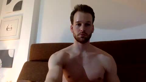 frozenyoga online show from 02-11-26, 10:15