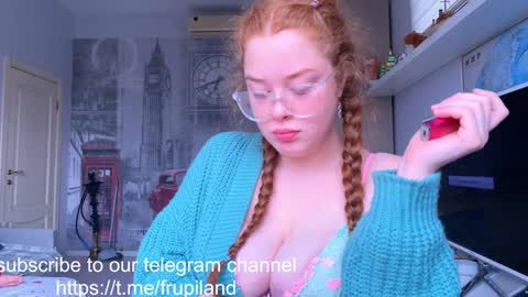 Snapshot of frupi_land chatting on 12-03-24, 08:05 OPEN PVTJulia and Wayne online show from 12-03-24, 08:05