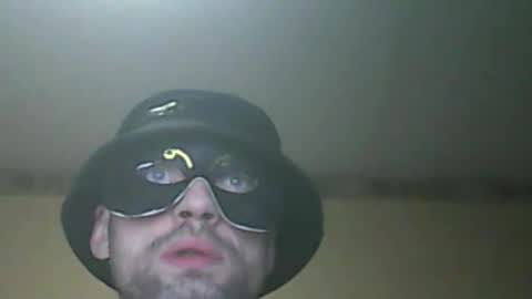 Snapshot of frysexxx chatting on 10-24-25, 10:50 frysexxx online show from 10-24-25, 10:50