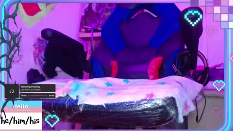 Kevin online show from 11-21-25, 04:00