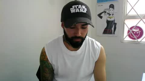 Snapshot of ftmen chatting on 06-24-26, 07:46 Jestevan online show from 06-24-26, 07:46