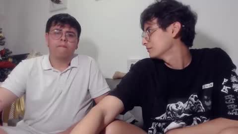 uwu online show from 11-12-25, 12:11