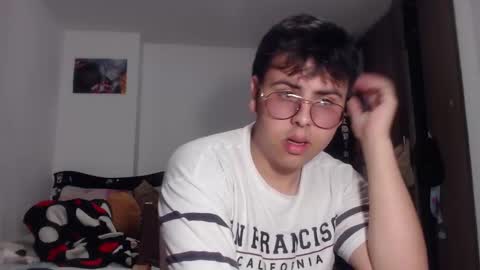 uwu online show from 11-19-25, 08:53