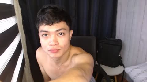 Snapshot of fuck_by_zack chatting on 02-26-25, 01:00 Zack online show from 02-26-25, 01:00