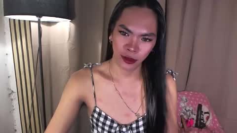 Snapshot of fuckdoljackylyn chatting on 05-11-26, 12:22 fuckdoljackylyn online show from 05-11-26, 12:22