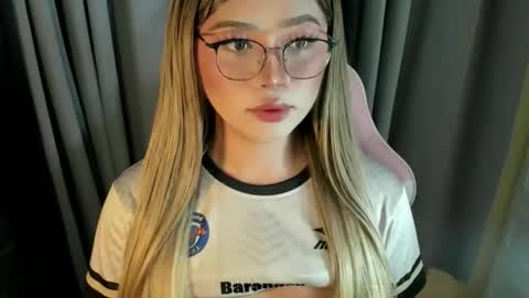 Snapshot of fuckdoll_rain chatting on 05-13-26, 03:26 R A I N M O R A L E S G M A I L . C O M online show from 05-13-26, 03:26