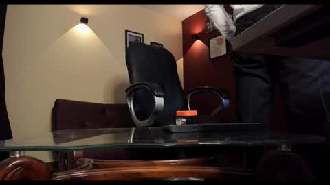 SERGIO THE SEX LAWYER online show from 11-10-25, 07:57