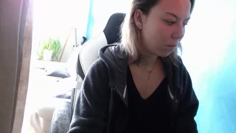 La online show from 11-02-25, 10:06