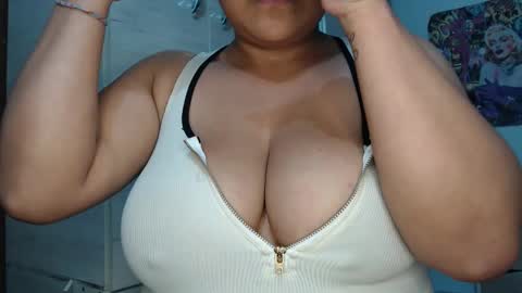 Mia and Gary  online show from 12-02-25, 02:28