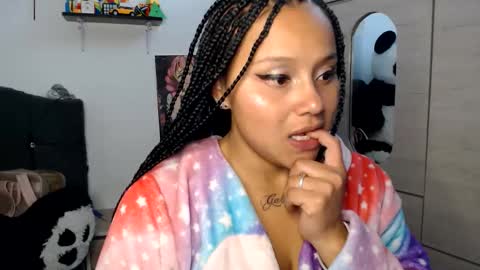 Mia and Gary  online show from 06-09-26, 03:29