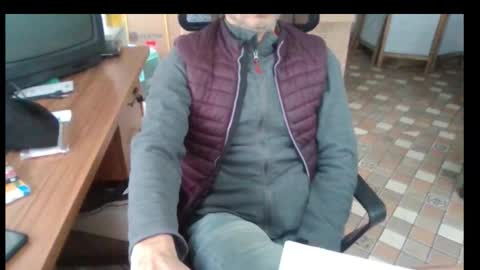 Bruchus online show from 02-11-26, 06:29