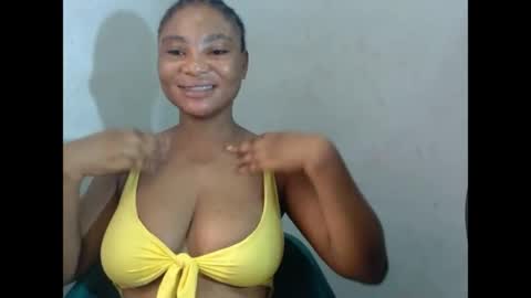 Snapshot of fuckxmypussy chatting on 05-12-26, 08:11 fuckxmypussy online show from 05-12-26, 08:11