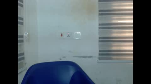 Snapshot of fuckxmypussy chatting on 05-20-26, 09:04 fuckxmypussy online show from 05-20-26, 09:04