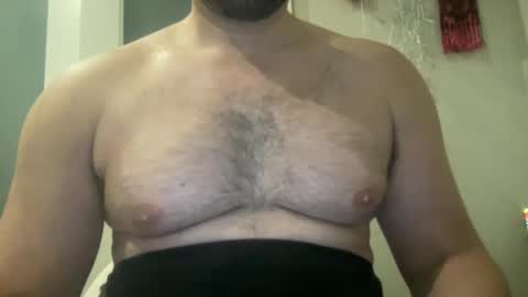 Snapshot of fuckyeahcoach chatting on 12-28-24, 10:36 Muscle Bear Jock in Training online show from 12-28-24, 10:36
