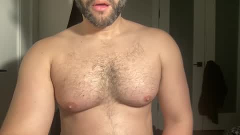 Snapshot of fuckyeahcoach chatting on 02-06-25, 10:37 Muscle Bear Jock in Training online show from 02-06-25, 10:37