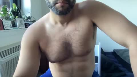 Snapshot of fuckyeahcoach chatting on 05-03-26, 08:59 Muscle Bear Jock in Training online show from 05-03-26, 08:59
