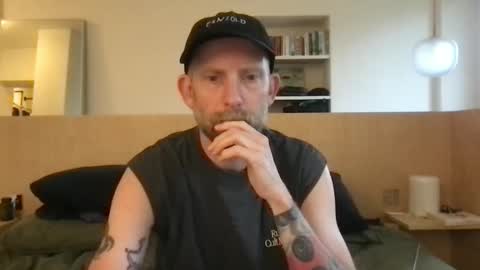 fugazixx online show from 05-10-26, 03:06