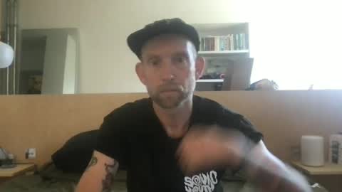 fugazixx online show from 06-19-26, 09:46