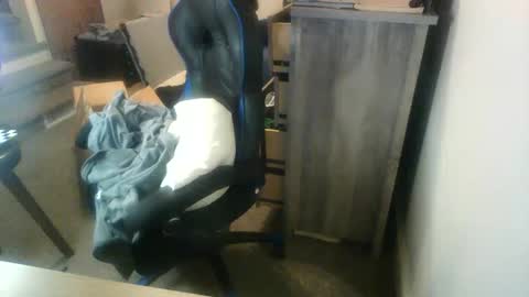 Snapshot of fukemndukem chatting on 10-21-25, 11:44 fukemndukem online show from 10-21-25, 11:44