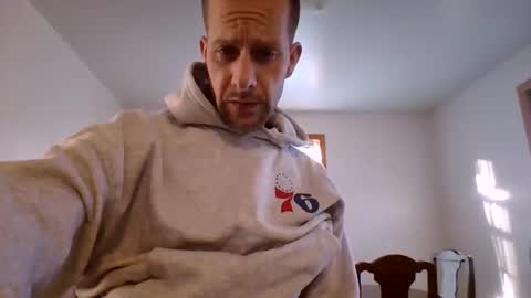 Snapshot of fukemndukem chatting on 12-01-25, 01:05 fukemndukem online show from 12-01-25, 01:05